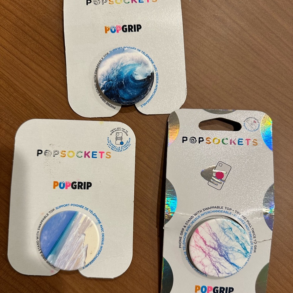 Pop sockets (3)